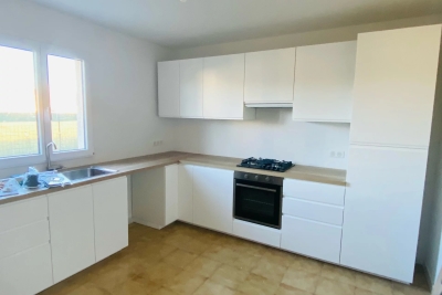 Maison à louer à ARLES La Serane - 5 pièces - 117 m² 