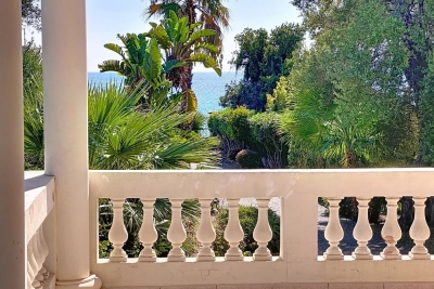 Appartement à vendre à ROQUEBRUNE-CAP-MARTIN  - 3 pièces - 92 m² 