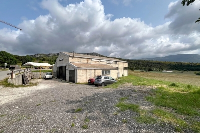 Commerce à vendre à PEYROULES Esparron-de-Verdon  - 364 m² 