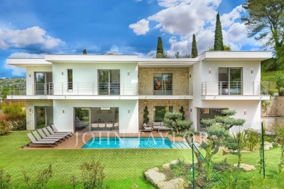 House for sale in MOUGINS  - 6 rooms - 315 m² 