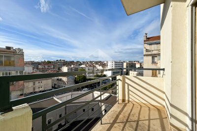 Appartement à vendre à MARSEILLE 4EME  - 2 pièces - 28 m² 