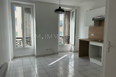 Appartement à louer à MARSEILLE 5EME Longuillar - 2 pièces - 34 m² 