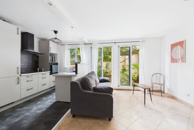 Appartement à louer à MONTROUGE Metro - 4 pièces - 85 m² 