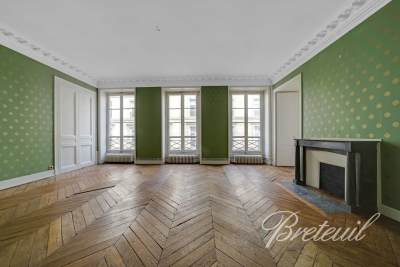 Appartement à vendre à PARIS 9EME Charonne - 4 pièces - 121 m² 