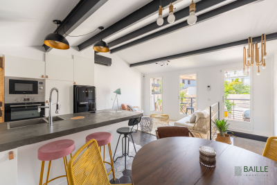 Appartement à vendre à MARSEILLE 6EME  - 3 pièces - 56 m² 