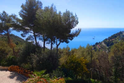 House for sale in ROQUEBRUNE-CAP-MARTIN  - 5 rooms - 142 m² 
