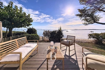 Maison à vendre à ARÈS  - 5 pièces - 150 m² 