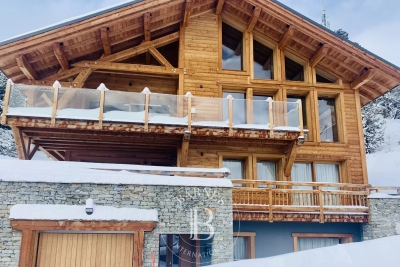 Maison à vendre à MONTGENEVRE  - 6 pièces - 230 m² 