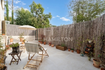 Appartement &agrave; vendre &agrave; CHATEAUNEUF-GRASSE  - 3 pi&egrave;ces - 48 m&sup2; 