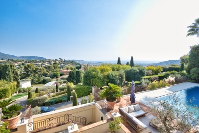 Maison à vendre vue mer piscine moderne alpes maritimes