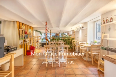 Commerce à vendre à MARSEILLE 6EME Longuillar - 4 pièces - 140 m² 