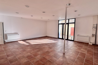 Commerce à vendre à AIX-EN-PROVENCE Longuillar - 1 pièces - 46 m² 