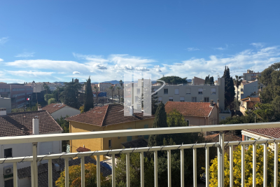 Appartement &agrave; vendre &agrave; ST-RAPHAËL Peyron-Saint Sebastien - 3 pi&egrave;ces - 75 m&sup2; 