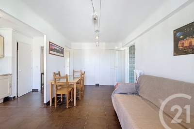 Appartement &agrave; louer &agrave; CANNES  - 2 pi&egrave;ces - 45 m&sup2; 