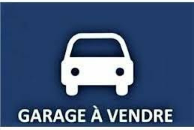 Parking/Garage à vendre à SIX-FOURS-LES-PLAGES   - 12 m² 