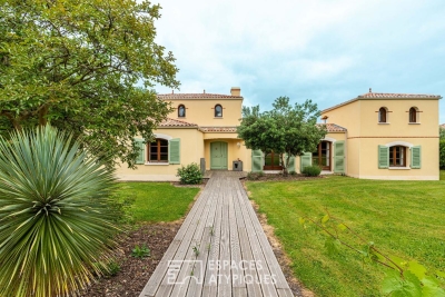 Maison à vendre à CHATEAU THEBAUD  - 6 pièces - 193 m² 