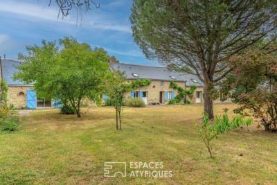 Maison à vendre à ST-LYPHARD  - 10 pièces - 281 m² 