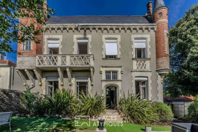 Maison &agrave; vendre atypique saintes 