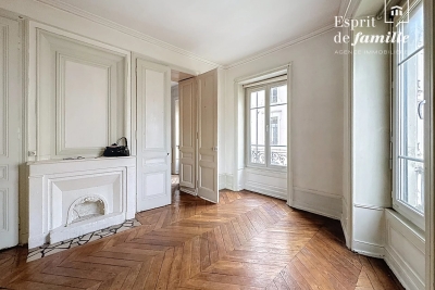 Appartement à vendre à LYON 6EME  - 2 pièces - 72 m² 