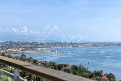 Apartment for sale in CANNES  - 4 rooms - 124 m&sup2; 
