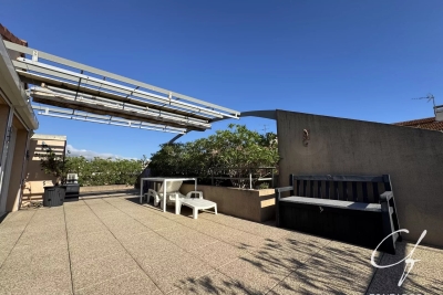 Apartment for sale in FRÉJUS Fayence - 4 rooms - 149 m² 