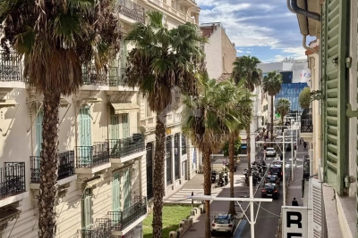 Appartement à vendre à CANNES Centre Ville Sud-Est - 2 pièces - 40 m² 