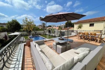 House for sale in GOLFE JUAN  - 6 rooms - 130 m² 