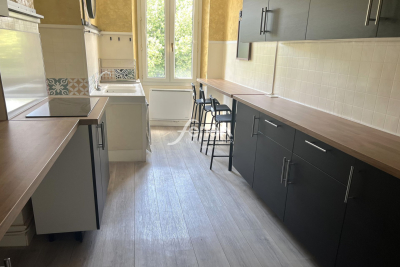 Appartement à vendre à TRANS-EN-PROVENCE Le Mourillon Iv - 3 pièces - 78 m² 