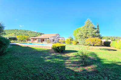 Maison à vendre à LES ARCS-SUR-ARGENS  - 7 pièces - 186 m² 