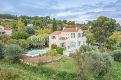 Maison à vendre à LE CASTELLET  - 5 pièces - 170 m² 
