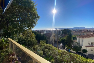 Apartment for sale in CANNES  - 3 rooms - 74 m² 