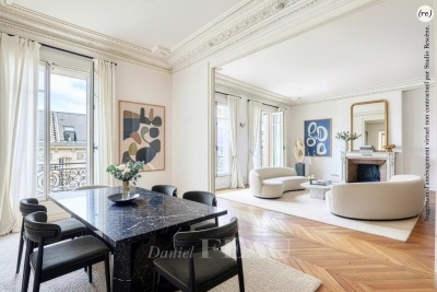 Appartement à vendre à PARIS 16EME Clignancourt 3 - 5 pièces - 145 m² 