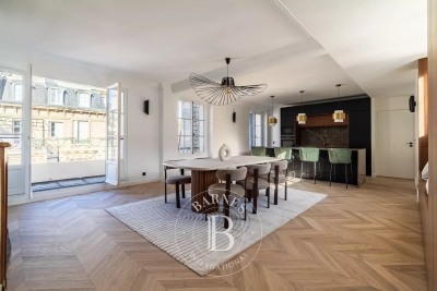 Appartement à vendre à PARIS 16EME Croulebarbe 3 - 5 pièces - 153 m² 