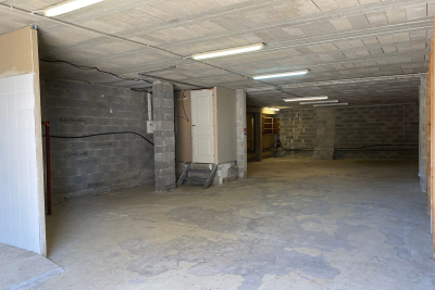 Commerce &agrave; louer &agrave; VENELLES Le Jai-Les Fontinelles  - 140 m&sup2; 