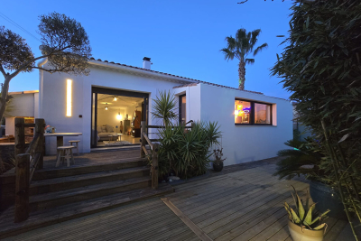 Maison à vendre à ST-VICTORET La Calagoviere-Parc Camoin - 5 pièces - 180 m² 