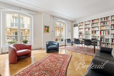 Appartement à vendre à PARIS 16EME Plaisance 1 - 5 pièces - 147 m² 
