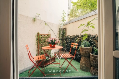 Apartment for sale in PARIS 8EME Les Archives 1 - 2 rooms - 54 m² 