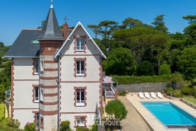 Maison à vendre à PORNIC Sillon - 11 pièces - 335 m² 