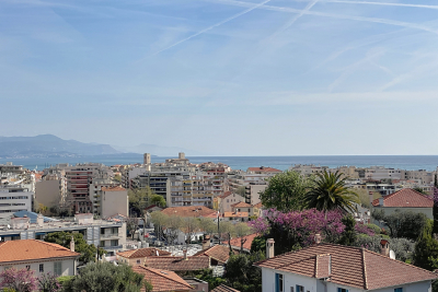 Appartement à vendre à ANTIBES  - 3 pièces - 88 m² 