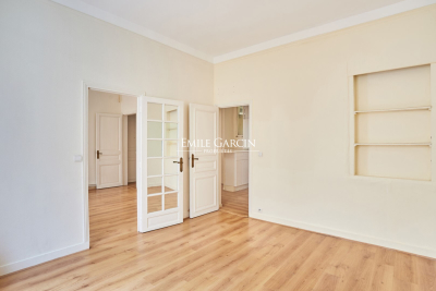 Appartement à vendre à PARIS 16EME Sainte-Marguerite - 2 pièces - 44 m² 