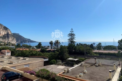 Appartement &agrave; louer &agrave; BEAULIEU-SUR-MER  - 2 pi&egrave;ces - 56 m&sup2; 