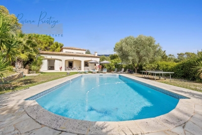 House to rent in PEYMEINADE  - 6 rooms - 230 m² 