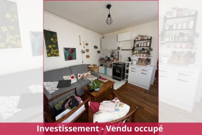 Appartement à vendre à PARIS 10EME Sainte-Marguerite - 2 pièces - 27 m² 