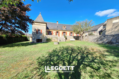 Maison à vendre à JAYAC  - 4 pièces - 152 m² 