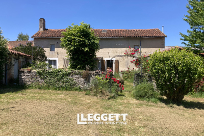 Maison à vendre à Mauprevoir  - 6 pièces 113 m² 