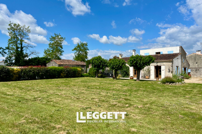 Maison &agrave; vendre &agrave; GEAY  - 9 pi&egrave;ces - 180 m&sup2; 