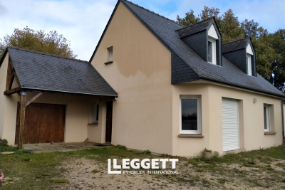 Maison à vendre à DOURDAIN Bruz Ouest - 5 pièces - 108 m² 