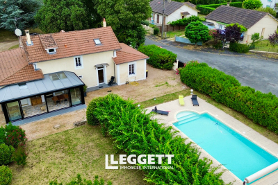 Maison à vendre à BERGERAC  - 10 pièces - 193 m² 