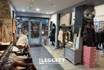 Commerce à vendre à MOUTIERS   - 96 m² 