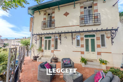 Maison à vendre à ROUJAN  - 6 pièces - 185 m² 